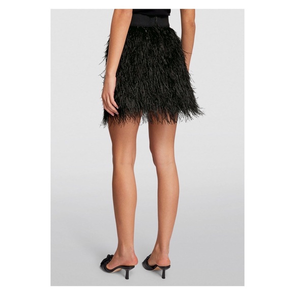 New! ALICE + OLIVIA Cina Ostrich Feather Mini Skirt - Picture 5 of 10